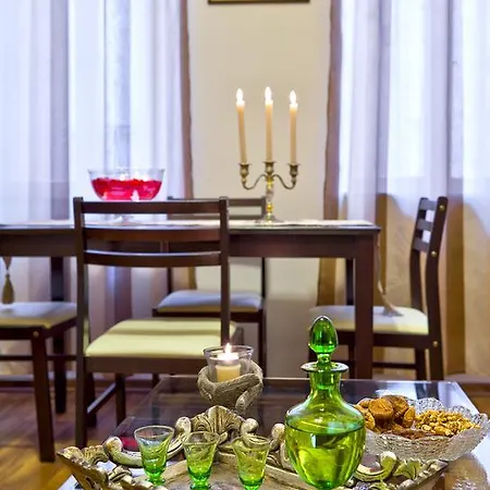 아프로디테 하우스 * 하니아